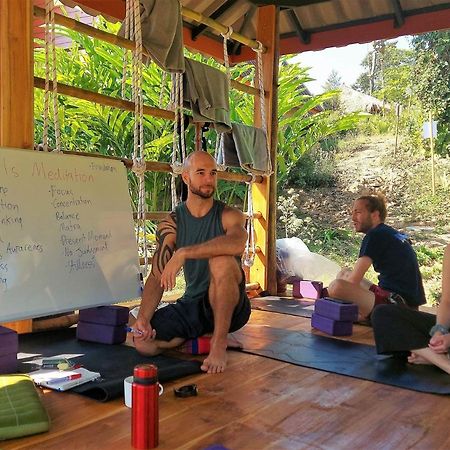 True Nature Chiang Mai - Yoga & Meditation Homestay Retreat Екстериор снимка